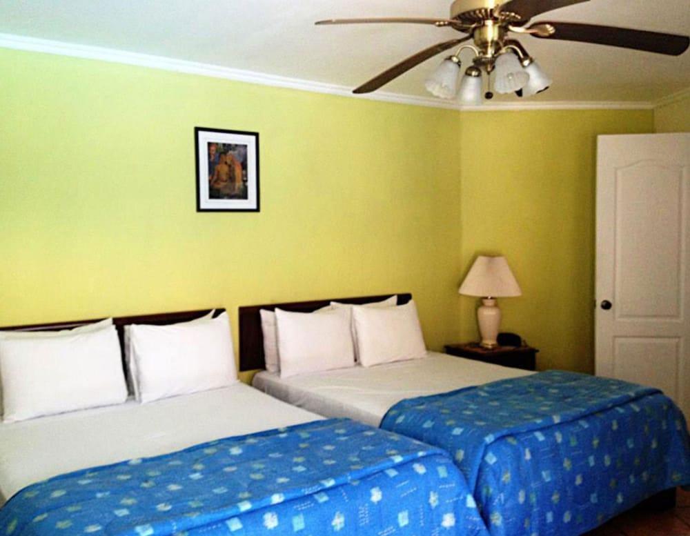 Hotel Puerta Del Sol - San Jose Airport Exterior photo