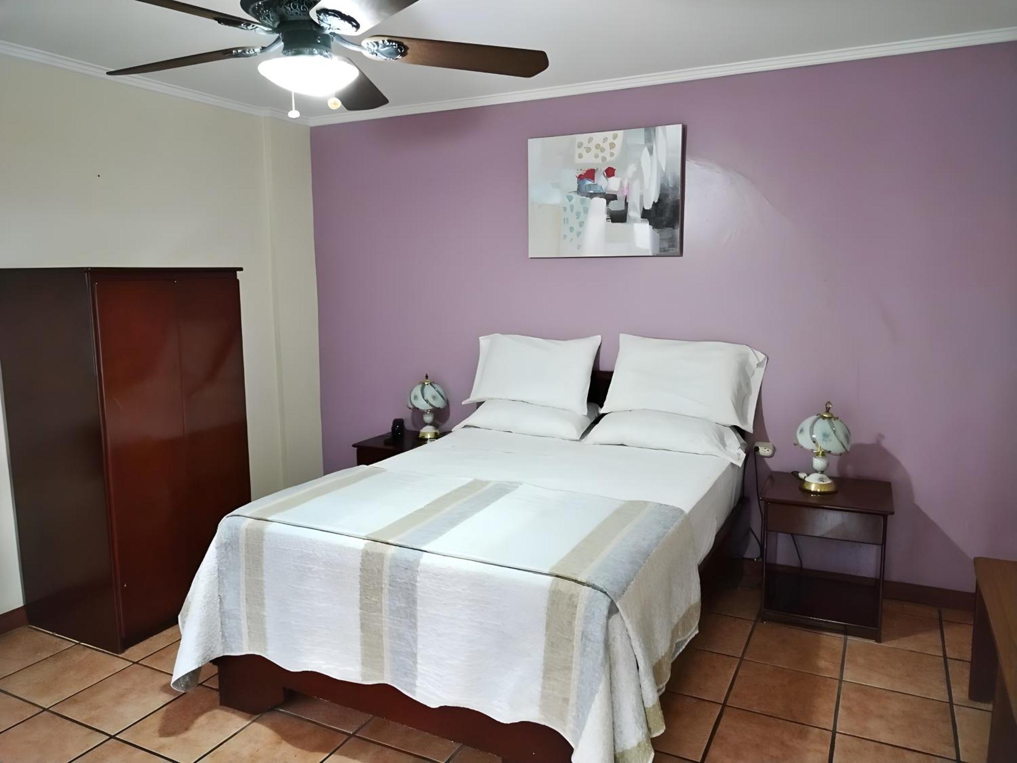 Hotel Puerta Del Sol - San Jose Airport Exterior photo