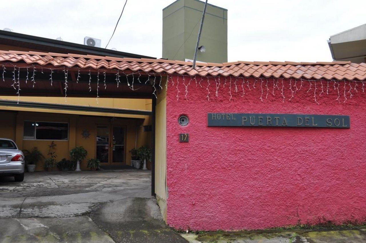 Hotel Puerta Del Sol - San Jose Airport Exterior photo