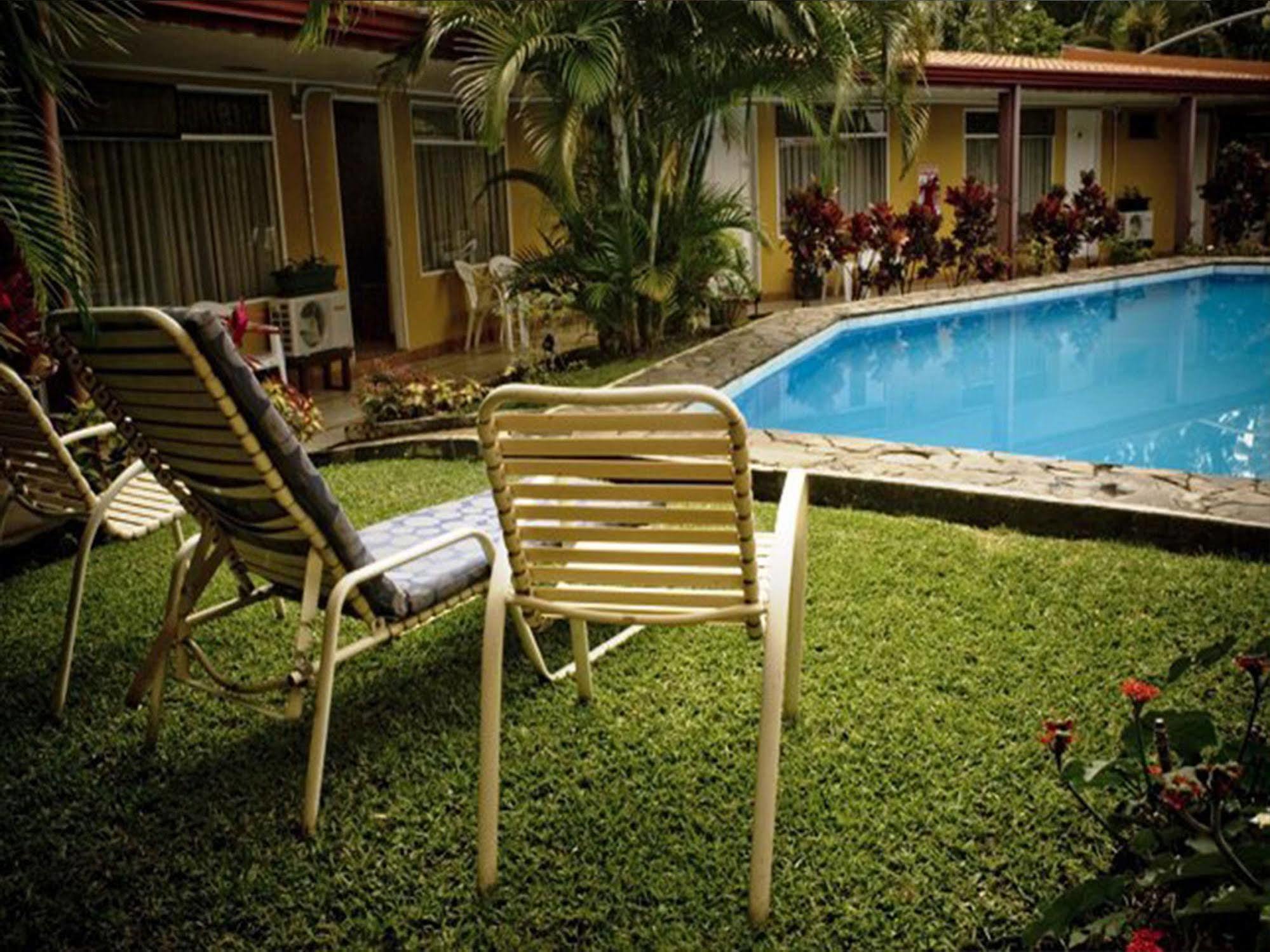 Hotel Puerta Del Sol - San Jose Airport Exterior photo